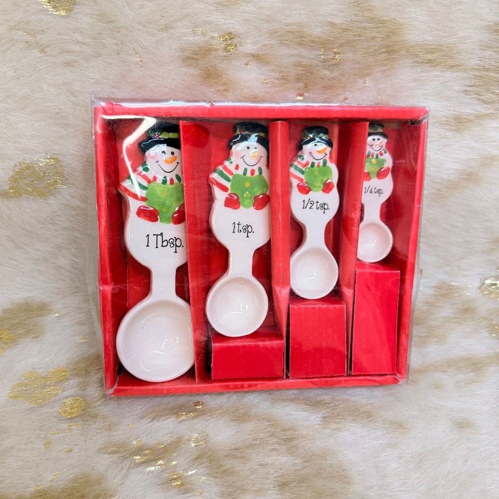 St. Nicholas‎ Yuletide Christmas Ceramic Snowman Measuring Spoons Set 4-Piece